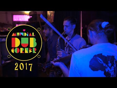 FESTIVAL MUNDIAL 2017 - ROOTSMAN, RAS DIVARDIUS AND MOA ANBESSA ON THE PACHA MAMA SOUNDSYSTEM
