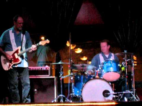 THE TORQUAYS -- "OVERDRAWN AT CORTES BANK"