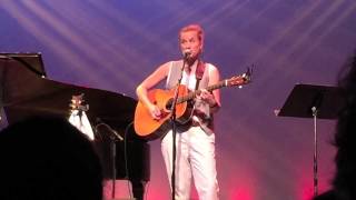 Susan Werner – "What Did You Do To Your Face?" – CHIRP July 30, 2015