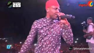 ALIKIBA ALIVYOIMBA &quot;MAC MUGA&quot; KWENYE STAGE YA USIKU WA KING KIBA KIGOMA