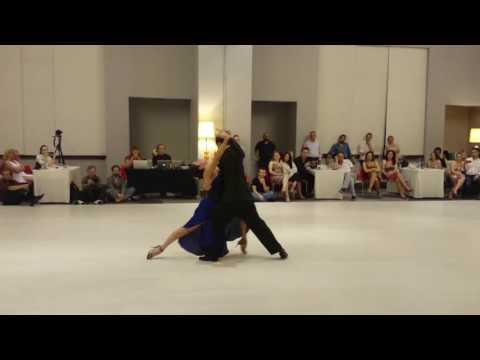  Facundo Piñero  and  Vanesa Villalba  are  dancing  to  "  A Evaristo Carriego  "  by  Color Tango