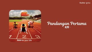Download lagu Pandangan Pertama - RAN (lirik) mp3 Download lagu Pandangan Pertama - RAN (lirik) mp3