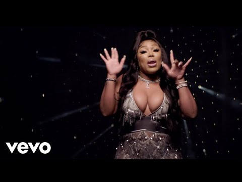 Lia Givenchy - Handstands