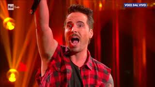 Federico Angelucci interpreta Luis Fonsi: "Despacito" - Tale e Quale Show 22/09/2017