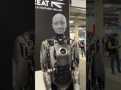 Ce robot est tellement realiste qu’il en est flippant. Vous en pensez quoi ?