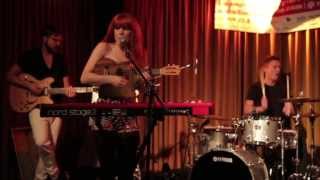 Sidney York - Dick &amp; Jane (Live at The Drake)