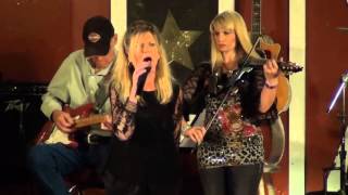 Gina Ivy Sings Me & Bobbie McGee 10 17 15 Gladewater Opry