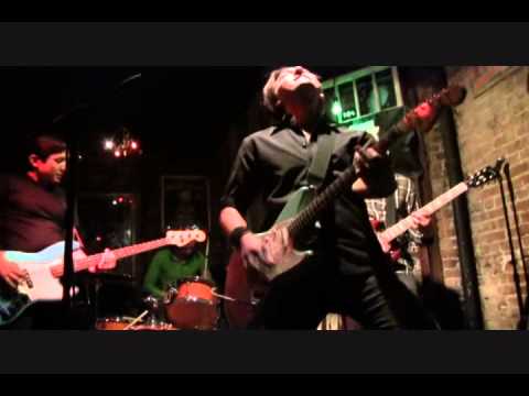 Harris Trucks  -- Rock Clip 1  -- Ding Dong Lounge -- Uptown NYC
