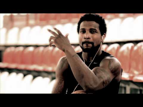 Dee Brown aka Lil Dunny - LOVE THE GAME (OFFICIAL MUSIC VIDEO)