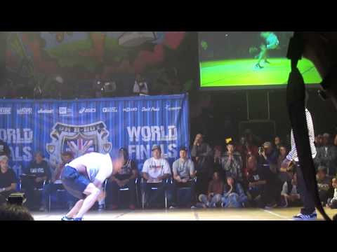 UK Bboy Championship 2011 Morris vs Sky Chief (Raw footage)