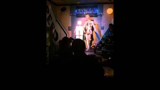 Trashana Bender performs to Lemonheads ft. Kate Moss &#39;Dirty Robot&#39;
