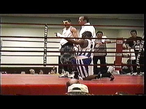 Austin Trout vs Vanes Martirosyan - Full Fight