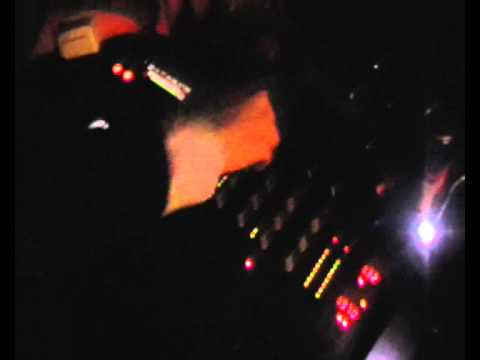 DJ 2basses plays George Goldman feat.Vivian Lady - Energy (Alien In Transit remix)