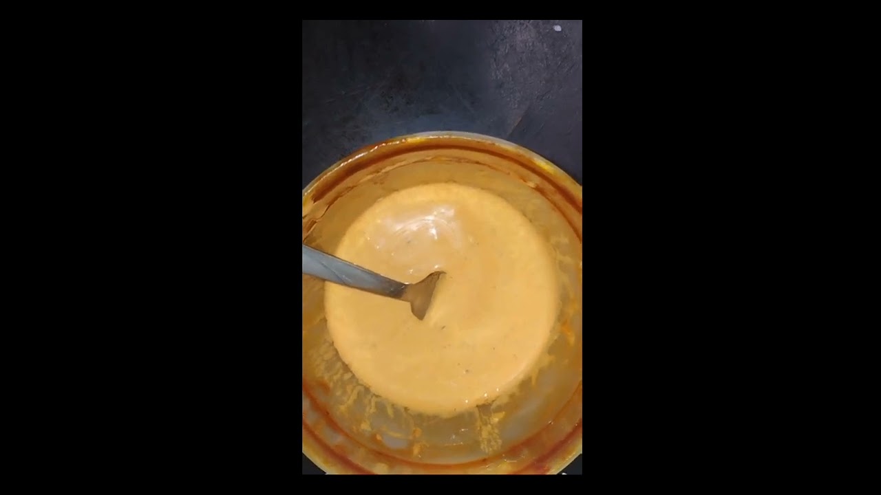 PANERA BREAD COPYCAT BROCCOLI AND CHEESE SOUP & CHIPOTLE CHICKEN AVOCADO MELT SANDWICH