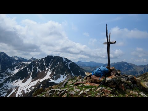 Monte della Valletta 2750 m - Valle Stura. Vista dalla vetta.