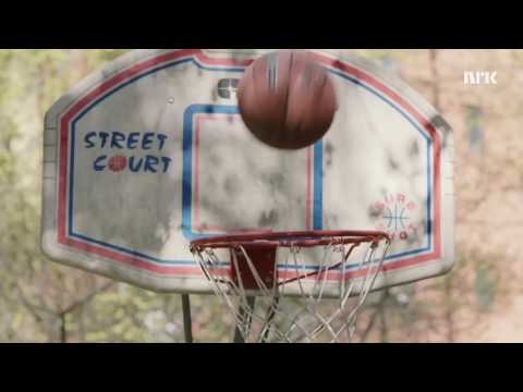 Skam season 4 new clip  - Playing Alone. Time:2:58