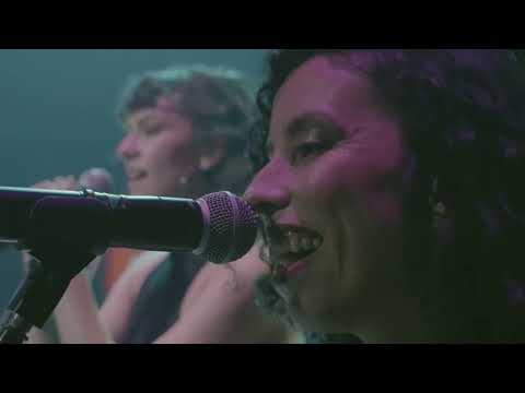 FLOR DE LAVA - LLORA + EL VELO SE CAYÓ (EN VIVO - BOGOTÁ)