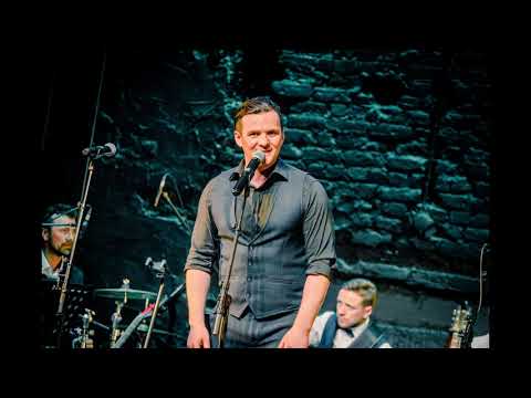 Gints Grāvelis un JMR1.MS Zēnu koris - "Mācies sagaidīt" (Official audio)