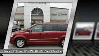 preview picture of video '2014 Chrysler Town & Country Review - Minivan - Community Chrysler - Mason City Iowa 50401'