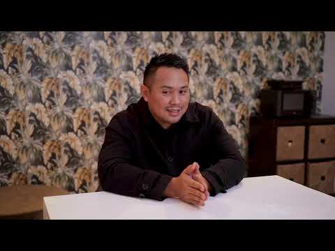 U-niq, Eddy Ra, Ebon-E en Mike Static over track "Broer"