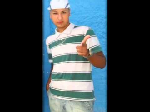 Montagem - elas passa roçando, roçando com muita força ♫