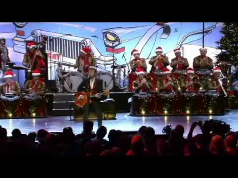 Brian Setzer   Dig that crazy Santa Claus