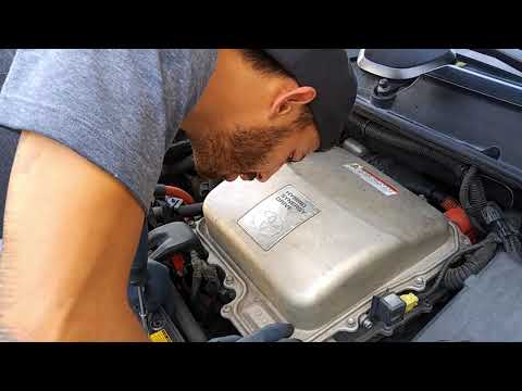 Toyota Prius water pump replacement
