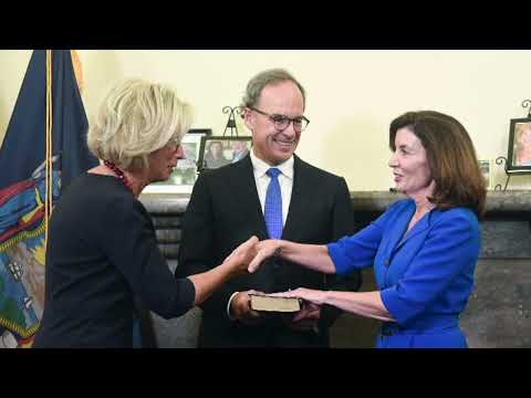 Hochul Day 1 Swearing In Ceremony & Issues
