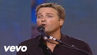 Bill &amp; Gloria Gaither - Friends / Great Is the Lord / Above All (Medley) [Live]