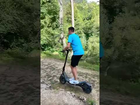 NOVKE KRADE TROTINET
