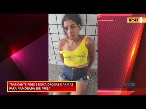 Traficante foge e deixa drogas e armas para namorada ser presa em seu lugar 09 11 2020