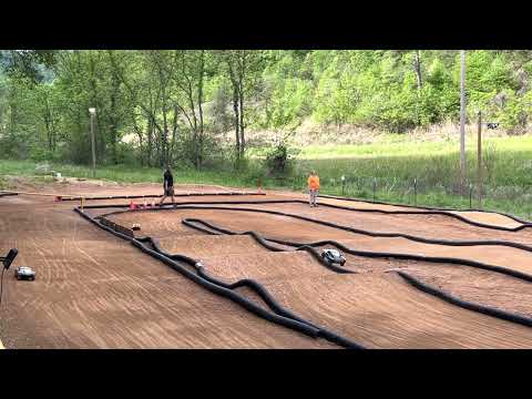 Tekno SCT410SL Track Time and Short Review