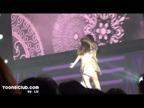 130309 can't take my eyes off YOONSIC