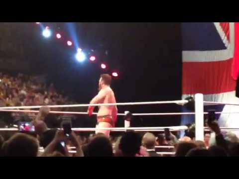 Sheamus giving it the big un