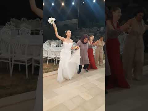 Jandarma çavuşuyum halay havası