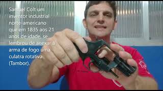 Inspecionando o revólver .38 Instr.Tambelli