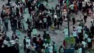 preview picture of video 'Carnaval en Sabana Grande 2008 - Caraqueños disfrutan'