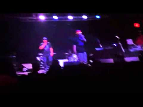 Sione Toki & Makisi -Keep it 100 (Live @ Club Red)