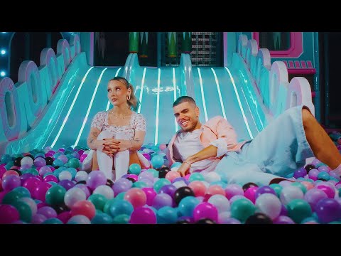 Andrei Banuta - Asta Este O Papusa | Official Video