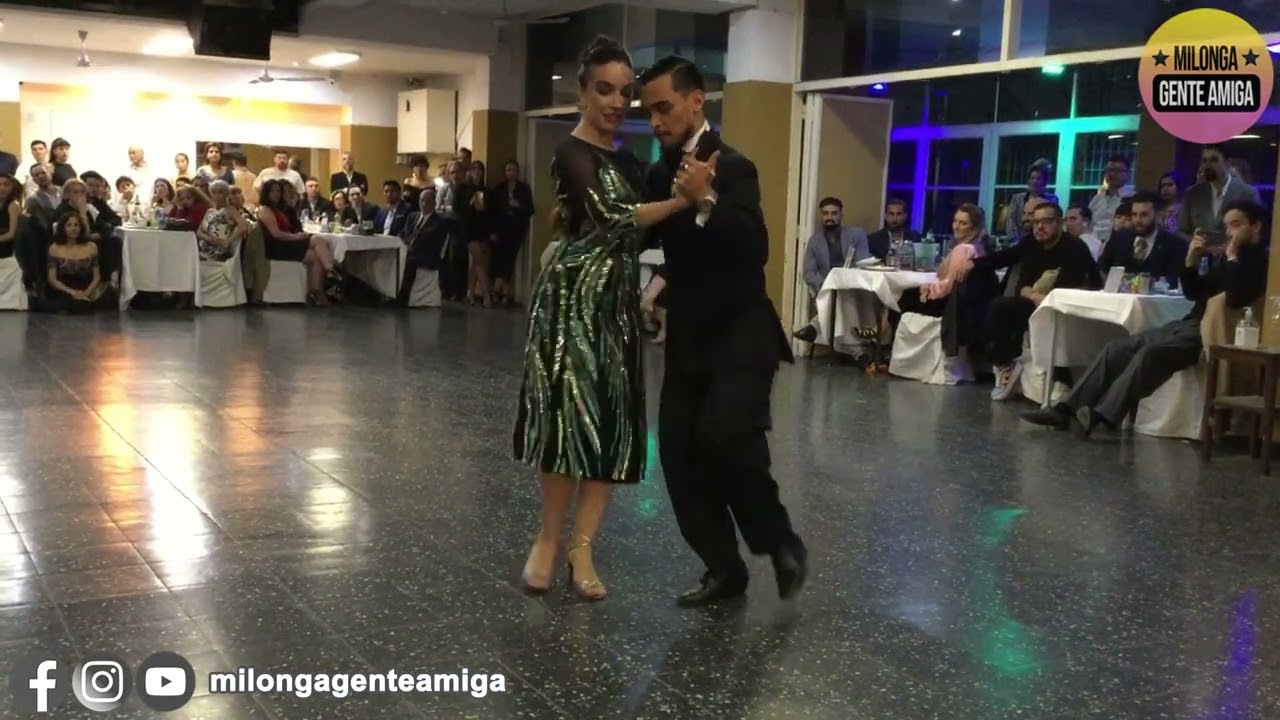 Juan David Vargas y Ornella Simonetto en Milonga Gente Amiga 2022 - 3 de 3