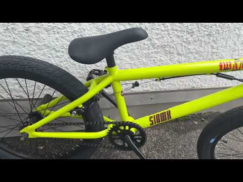 Closer View - SIBMX "Draak FS-1" BMX Bike - Safety Green