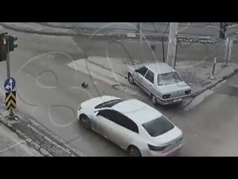 Video Haber: Gaziantep’teki 12 ayrı trafik kazası kameralarda