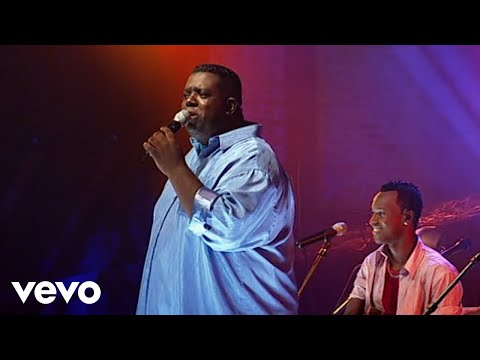 Exaltasamba - Gamei / Cartão Postal - Live from Porto Alcobaça, São Paulo, Brazil/2006 [Music Video]