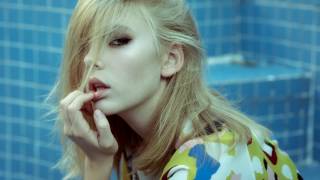 OZZIE - Relax (feat. Joey XL)