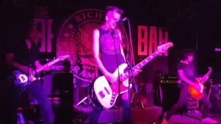 Richie Ramone "Pretty Poison", "Animal Boy" & "Blitzkrieg Bop" 7/11/16 Brighton Bar