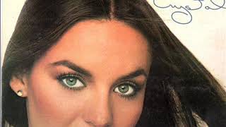 Crystal Gayle ~ I Still Miss Someone