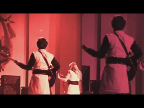 E Prohibido Prohibir y Os Mutantes - Caetano Veloso