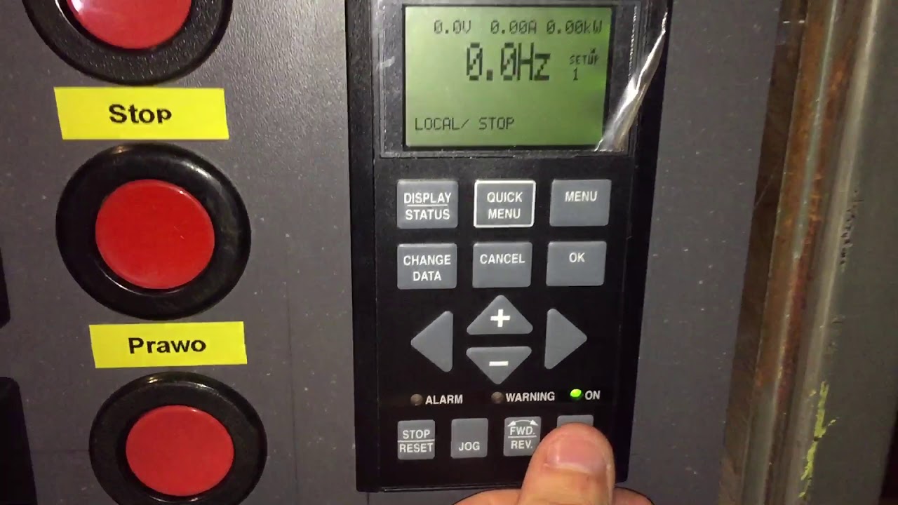 Watch Silnik 3 fazowy Elektrim typ Sf80-4A 0.55kW 1400 obr/min 0-100Hz na Danfoss VLT 2800 now Silnik 3 fazowy Elektrim typ Sf80-4A 0.55kW 1400 obr/min 0-100Hz na Danfoss VLT 2800