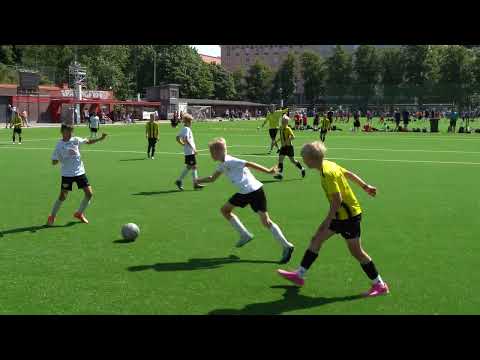 FC Honka Pre-Akatemia M - VJS/Punainen 1(2/2)