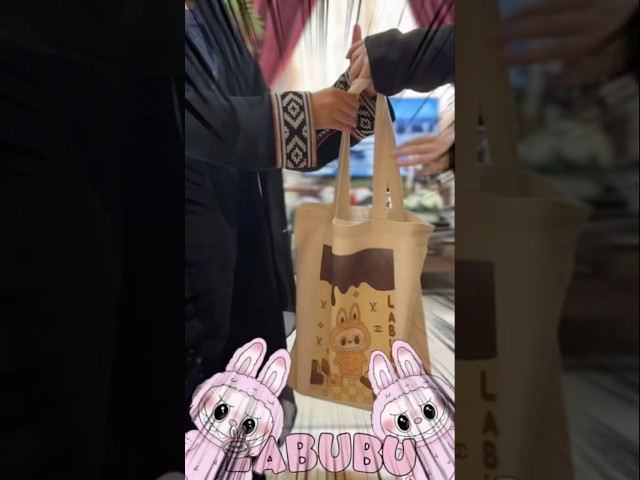 منتجات برسمة لابوبو